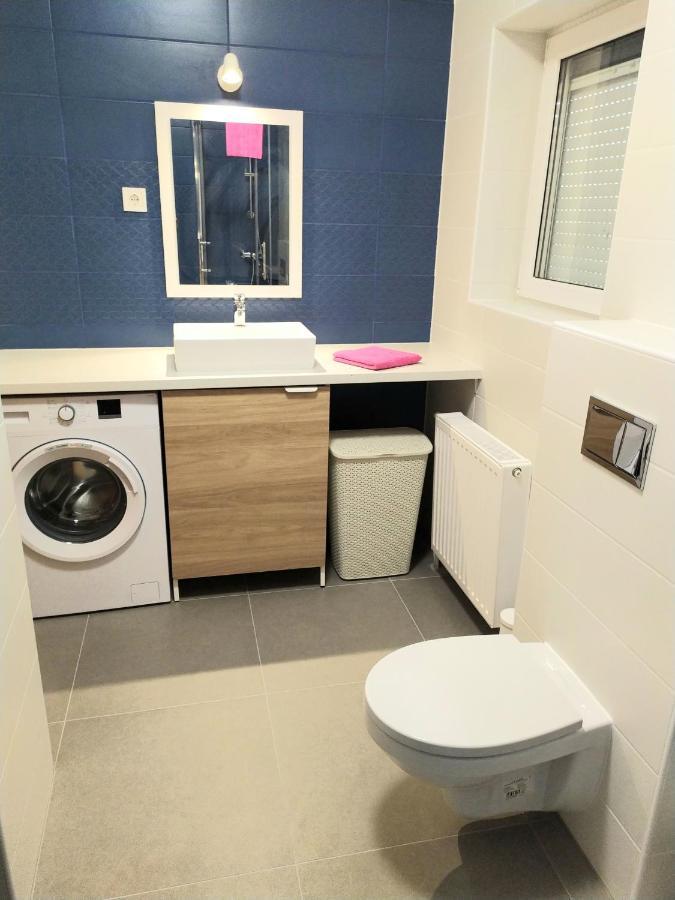 Árnyas Apartmanház Balatonlelle Esterno foto